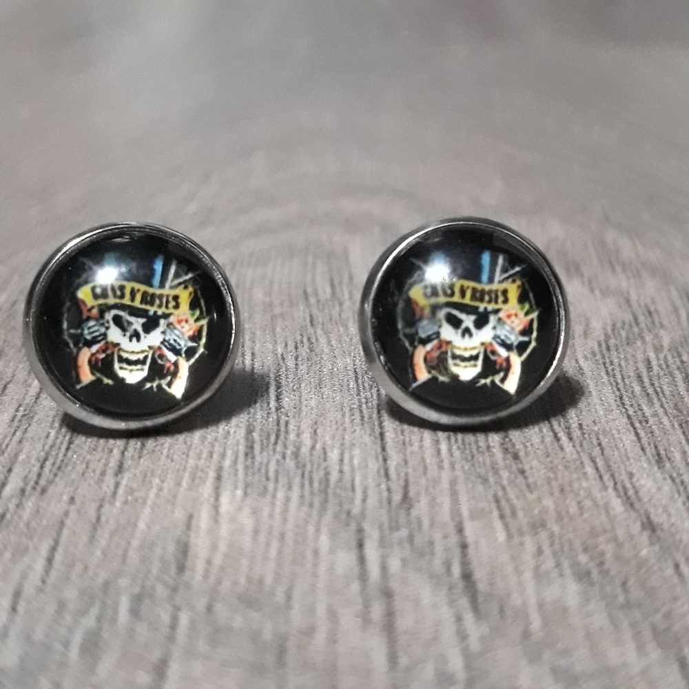 New guns n roses  earrrings